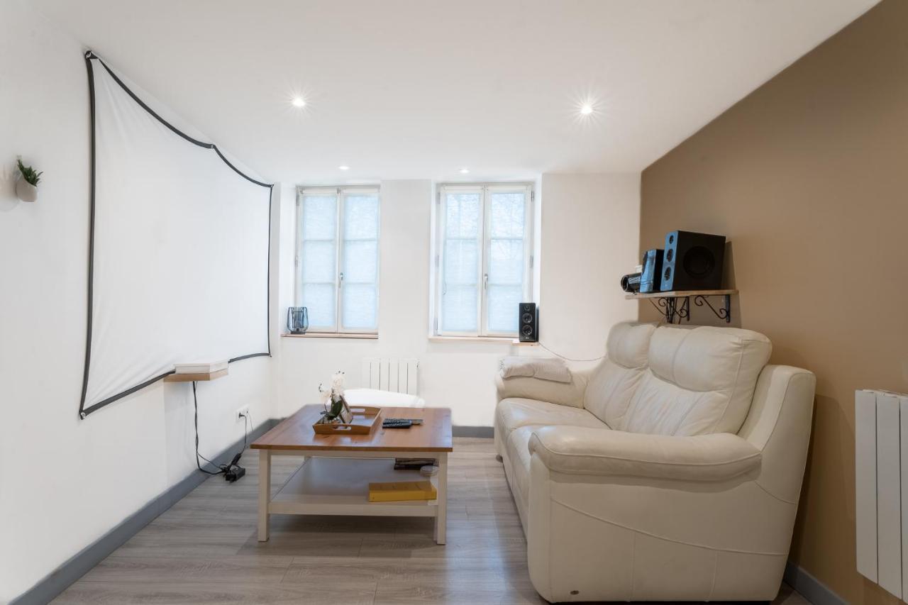 Appartement Spa Privatif Et Cinema Centre Ville Metz Ngoại thất bức ảnh